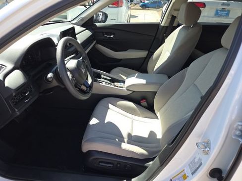 Certified 2024 Honda Accord EX image 16