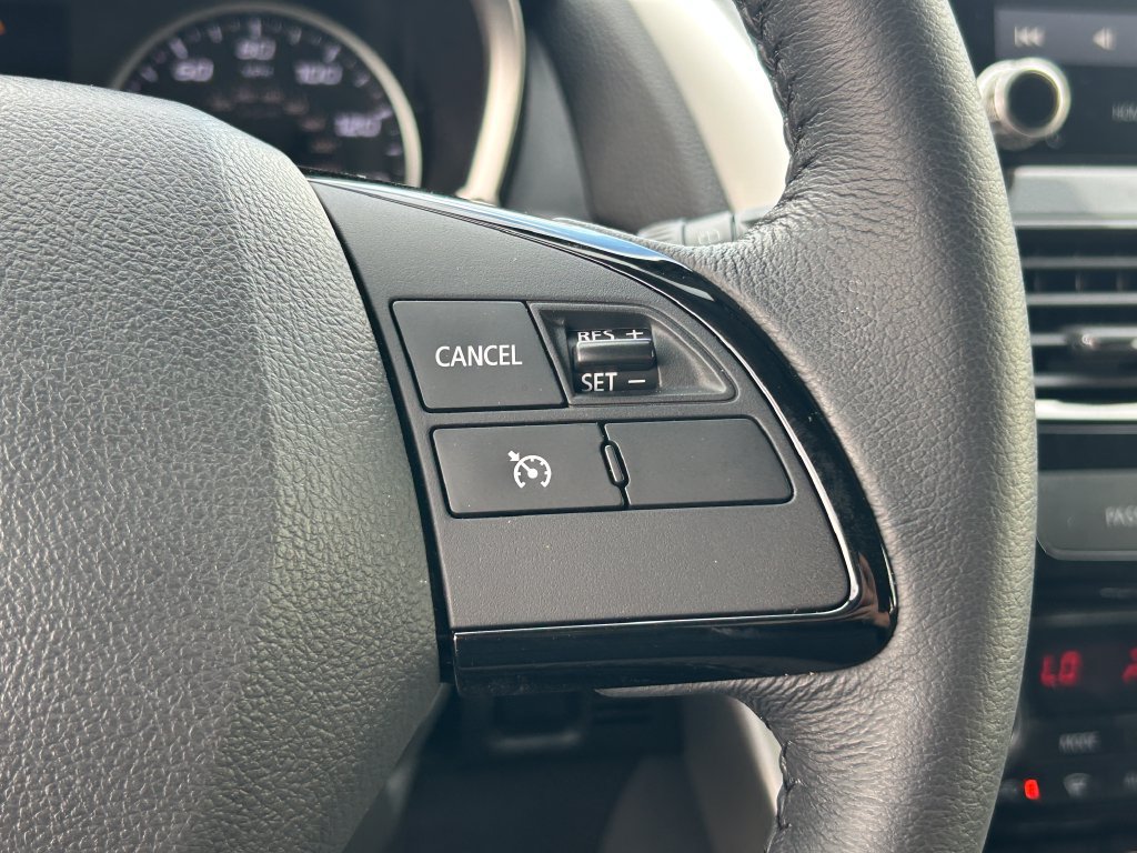 Used 2023 Mitsubishi Eclipse Cross AWD image 19