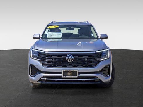 New 2025 Volkswagen Atlas SEL Premium R-Line image 2