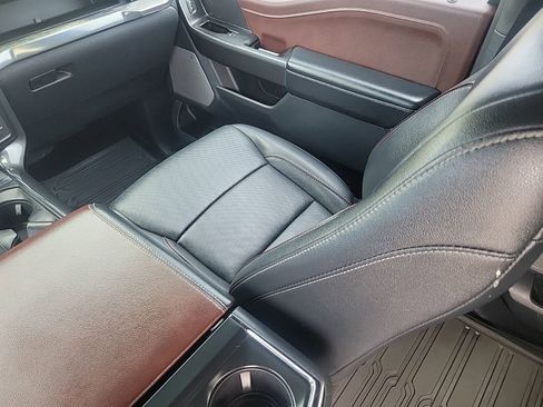 Used 2021 Ford F150 Lariat AWD/4WD image 17