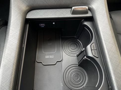 Used 2025 Hyundai Palisade Limited image 30