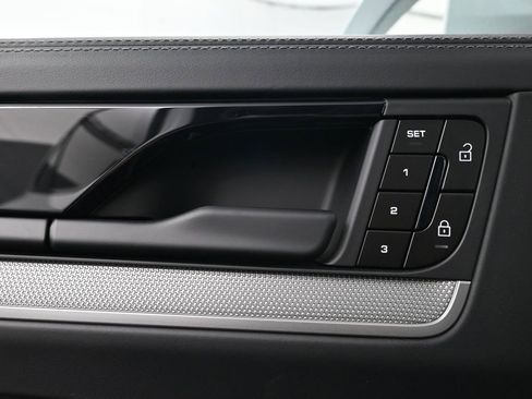 New 2026 Porsche Cayenne Coupe image 18