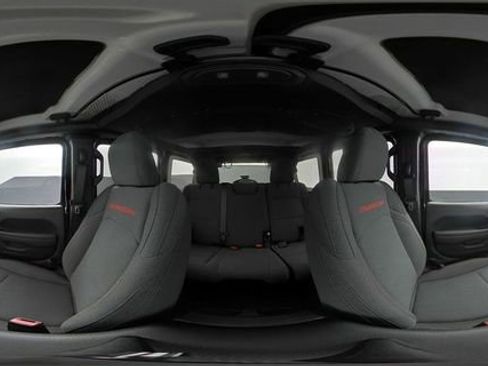 Used 2024 Jeep Wrangler Unlimited Rubicon w/ Technology Group image 25