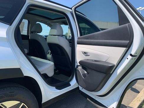 Certified 2025 Hyundai Tucson SEL image 24