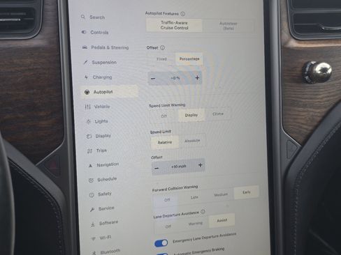 Used 2021 Tesla Model S Long Range Plus image 11