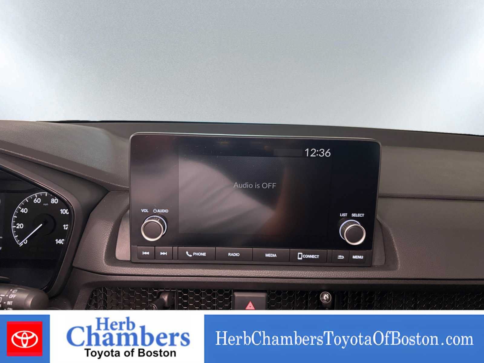 Used 2024 Honda CR-V LX image 15