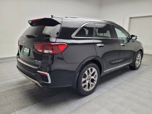 Used 2019 Kia Sorento SX image 9