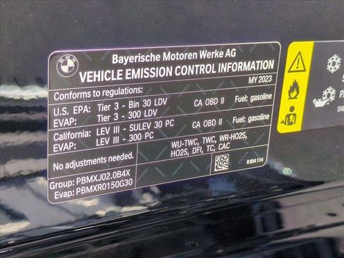 Used 2023 BMW 330i Sedan w/ Convenience Package RWD image 25