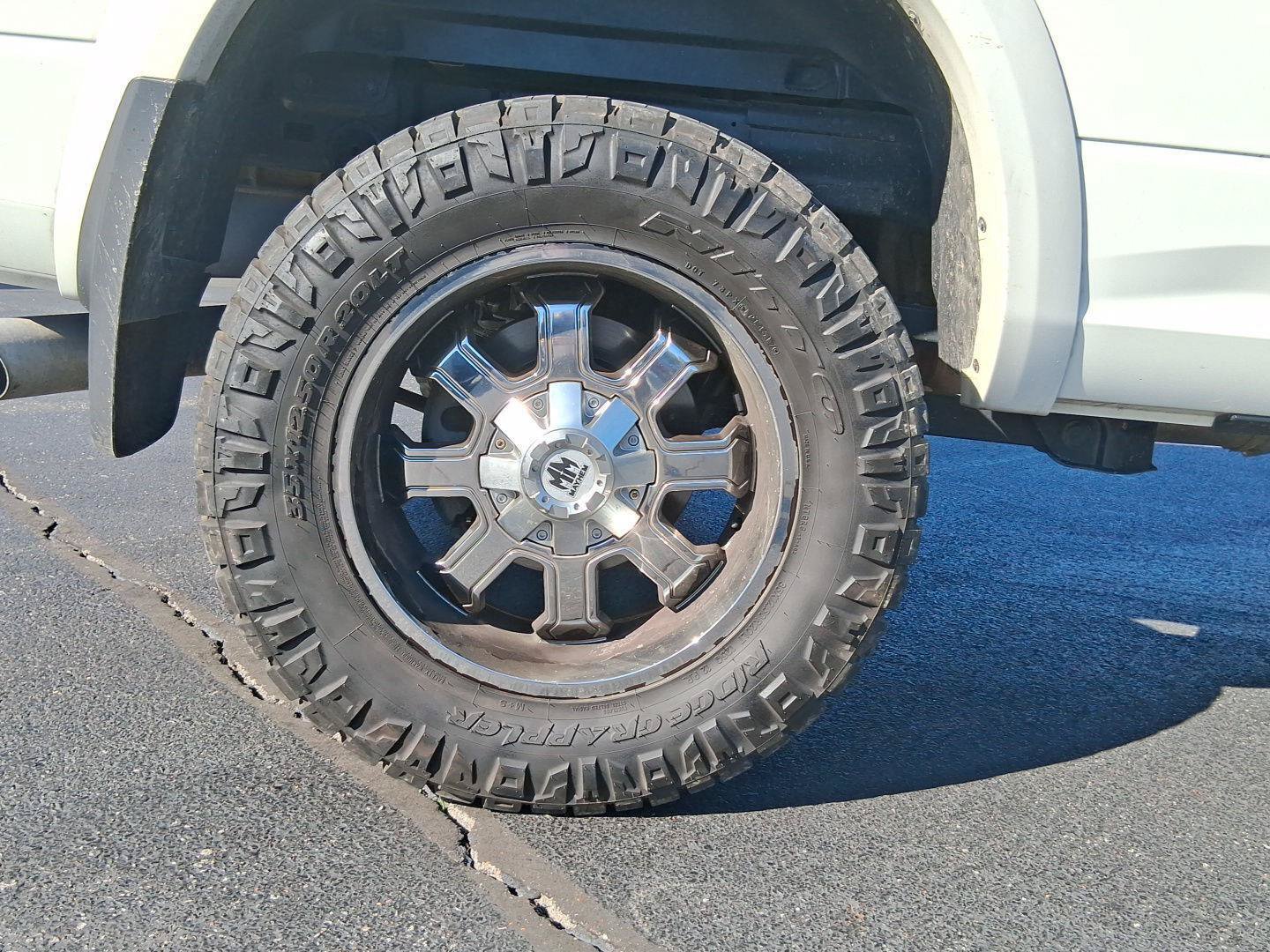 Used 2017 RAM 2500 Laramie AWD/4WD image 6