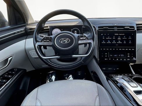 Used 2023 Hyundai Tucson Limited image 8