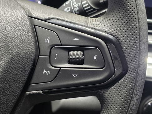 New 2026 Chevrolet Trax LT image 31