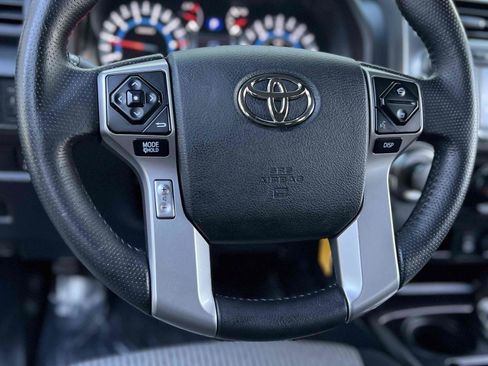 Used 2014 Toyota 4Runner SR5 image 42