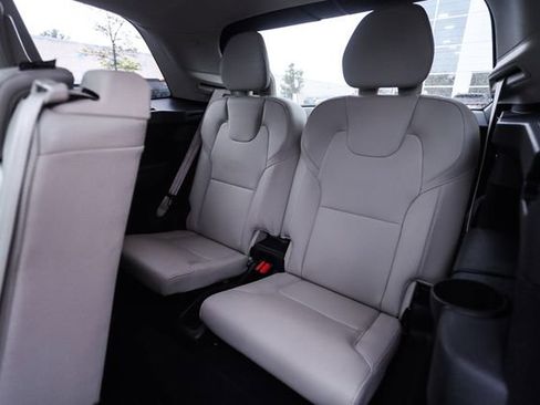 Used 2020 Volvo XC90 T6 Momentum w/ Protection Package Premier AWD/4WD image 53