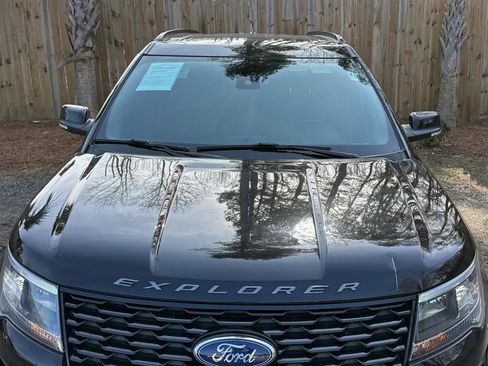 Used 2019 Ford Explorer Sport w/ Equipment Group 401A image 18