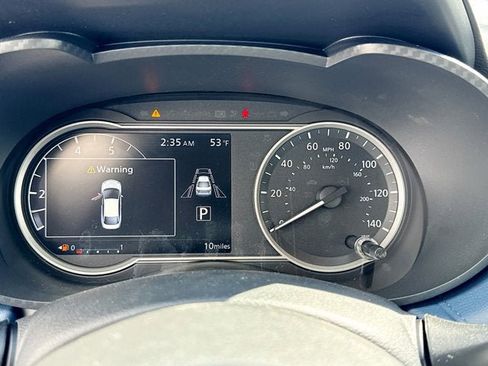 New 2025 Nissan Versa SV w/ Trunk Package image 15