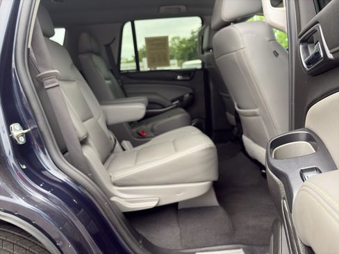 Used 2020 Chevrolet Tahoe LT w/ Max Trailering Package AWD/4WD image 17