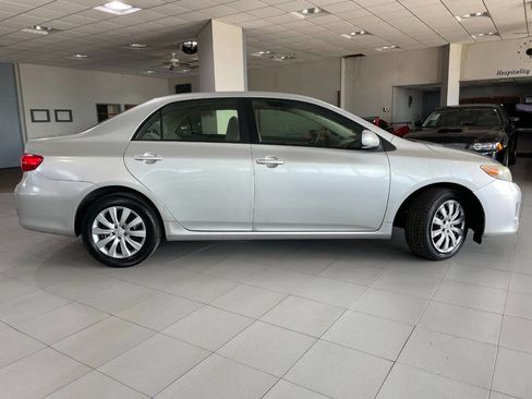 Used 2012 Toyota Corolla LE image 8