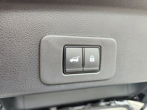 Used 2025 Nissan Murano SL w/ Cargo Package AWD/4WD image 18