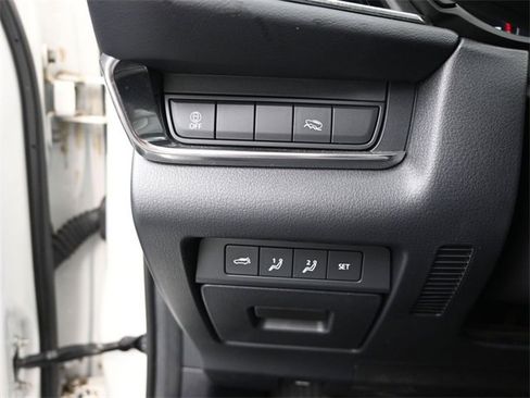 Certified 2023 MAZDA CX-30 2.5 Turbo w/ Premium Package image 18