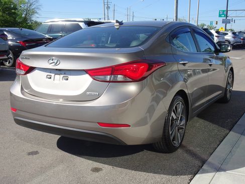 Used 2015 Hyundai Elantra Limited FWD image 5