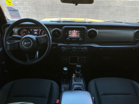 Used 2021 Jeep Wrangler Unlimited Sport AWD/4WD image 15