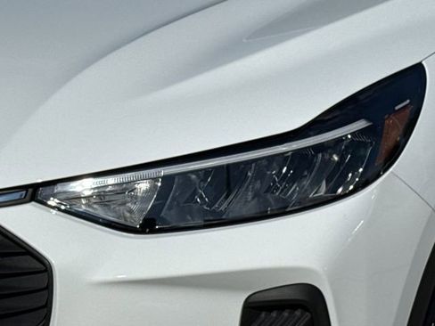 New 2026 Ford Escape Active FWD image 4