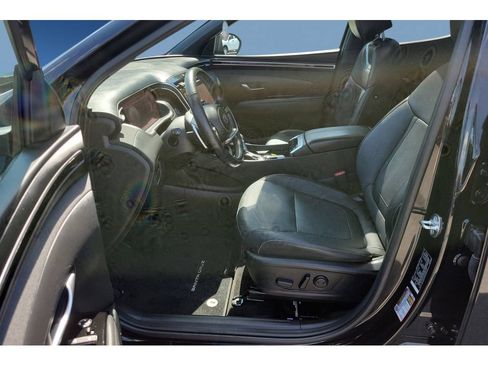 Used 2023 Hyundai Santa Cruz Limited AWD/4WD image 12