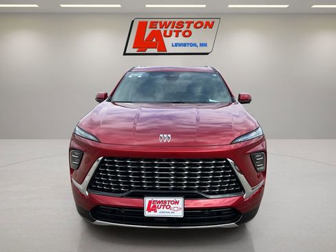 Certified 2025 Buick Enclave Avenir w/ Super Cruise Package AWD/4WD image 9
