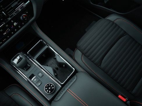 New 2026 Nissan Pathfinder Rock Creek AWD/4WD image 27