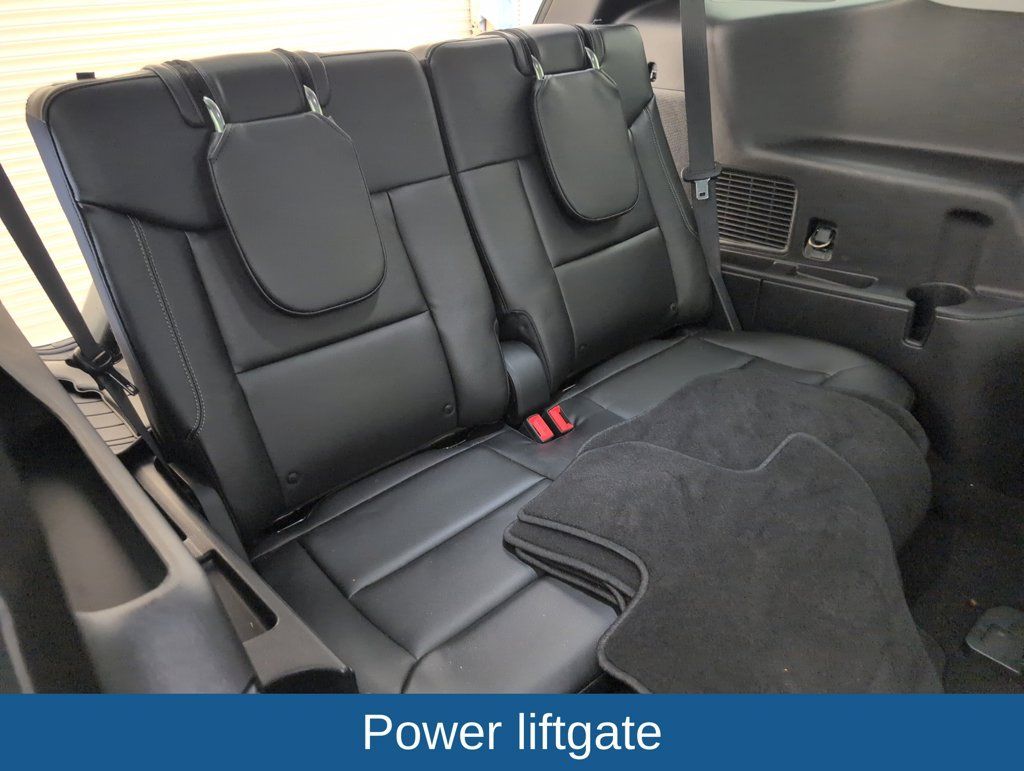 Used 2022 Ford Explorer Limited w/ Equipment Group 301A RWD image 17