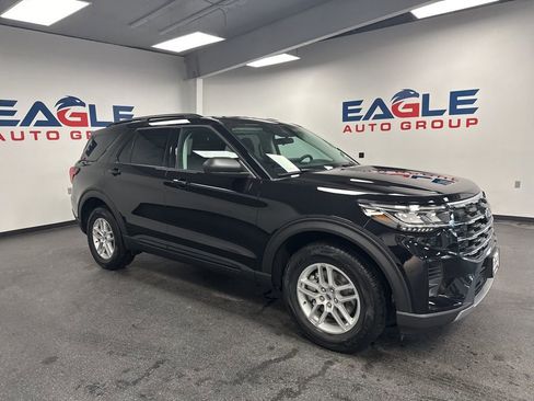New 2026 Ford Explorer Active AWD/4WD image 1