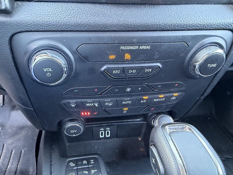 Used 2019 Ford Ranger Lariat w/ Equipment Group 501A Mid AWD/4WD image 19
