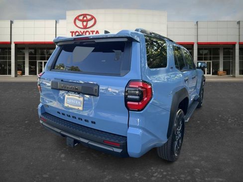 Certified 2026 Toyota 4Runner SR5 AWD/4WD image 5
