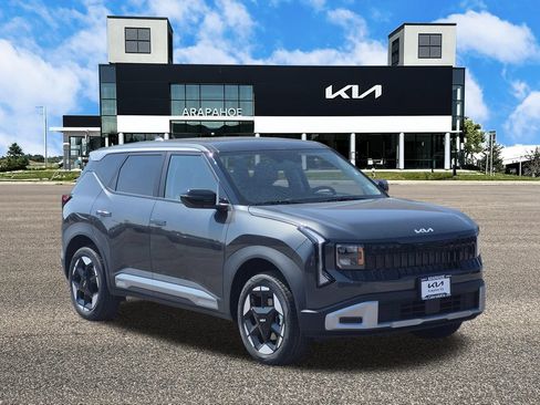 New 2027 Kia Seltos S AWD/4WD image 2
