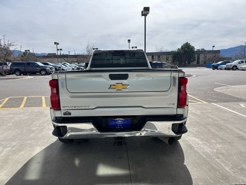 Used 2022 Chevrolet Silverado 3500 LTZ w/ LTZ Plus Package image 5
