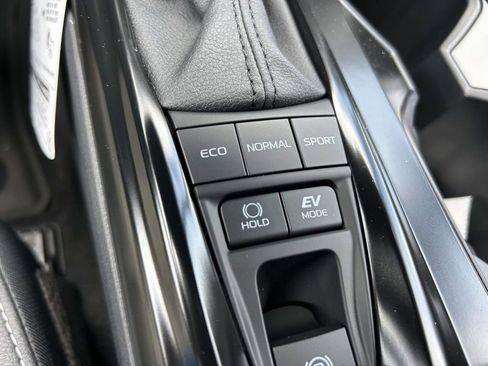New 2026 Toyota Camry SE w/ Multimedia Upgrade Package FWD image 21