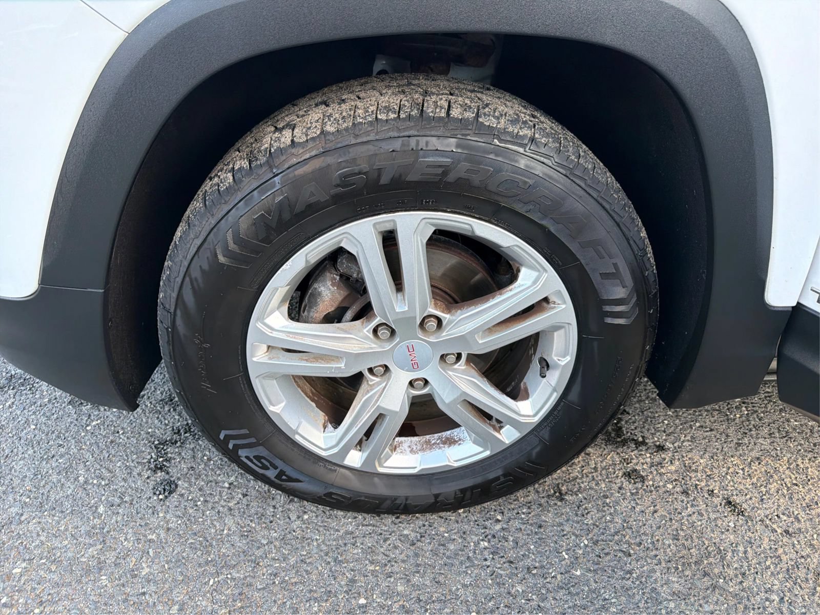 Used 2019 GMC Terrain SLE w/ Driver Convenience Package AWD/4WD image 16