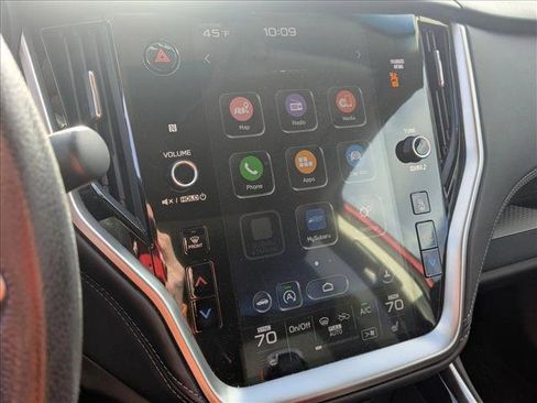 Used 2022 Subaru Outback Premium image 16