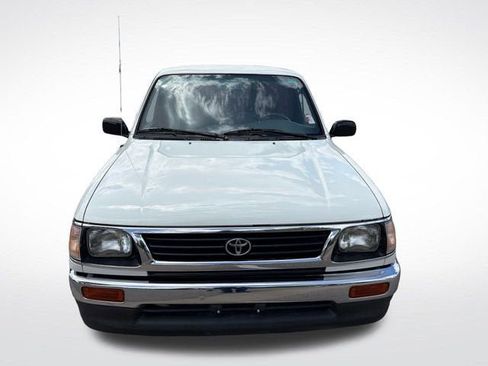 Used 1996 Toyota Tacoma 2WD Xtracab image 4