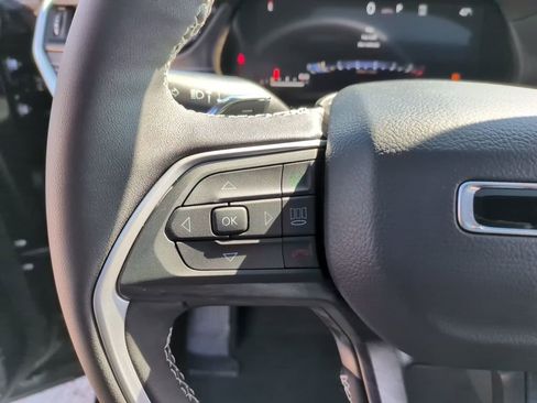 New 2026 Jeep Grand Cherokee Laredo image 25