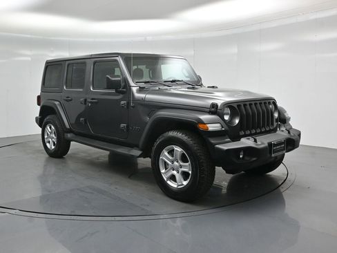 Used 2022 Jeep Wrangler Unlimited Sport image 56