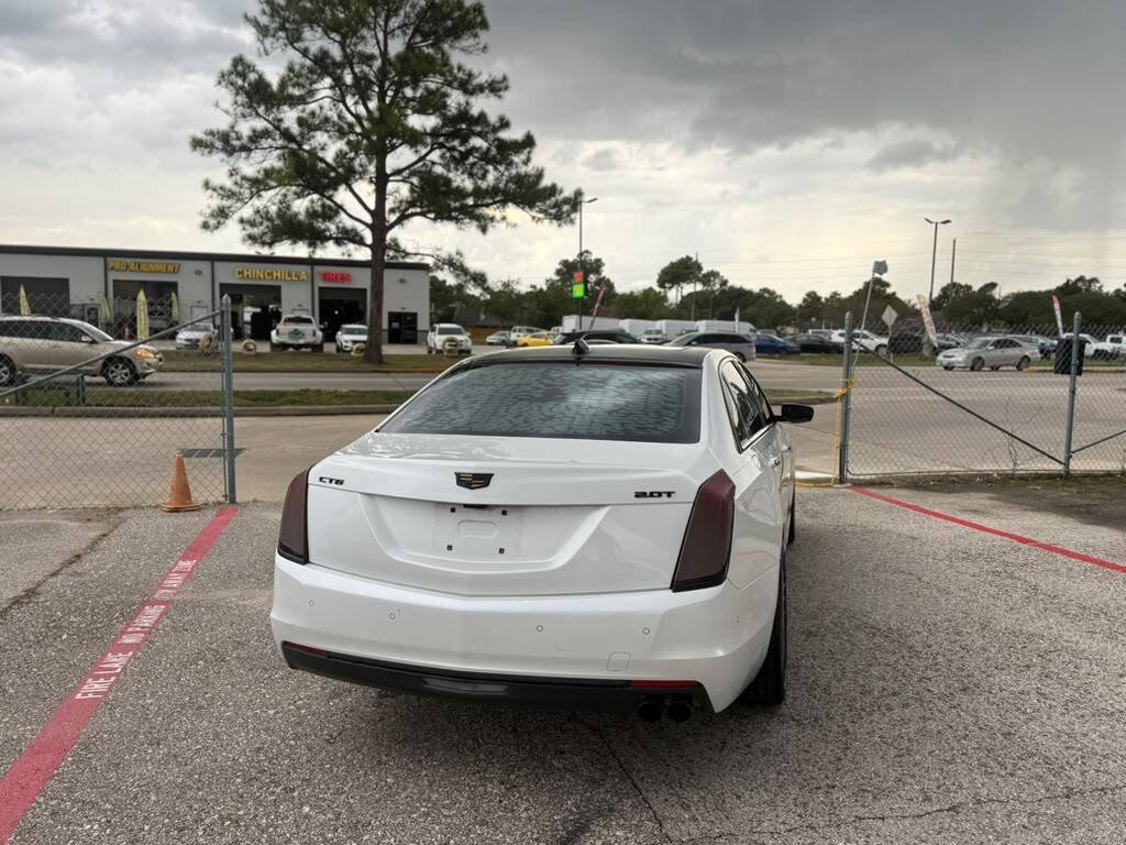 Used 2018 Cadillac CT6 Luxury RWD image 12