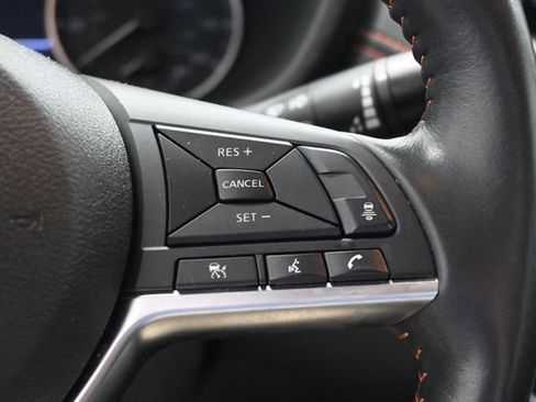 Used 2024 Nissan Sentra SR w/ SR Premium Package FWD image 32