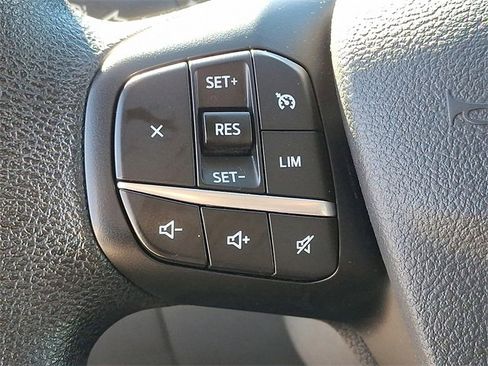 Used 2023 Ford Transit 350 XLT image 14