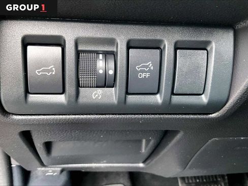 Used 2023 Subaru Outback Touring image 34