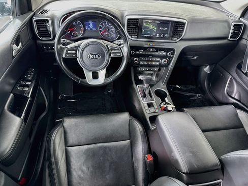 Used 2020 Kia Sportage EX w/ Option Group 15 AWD/4WD image 17