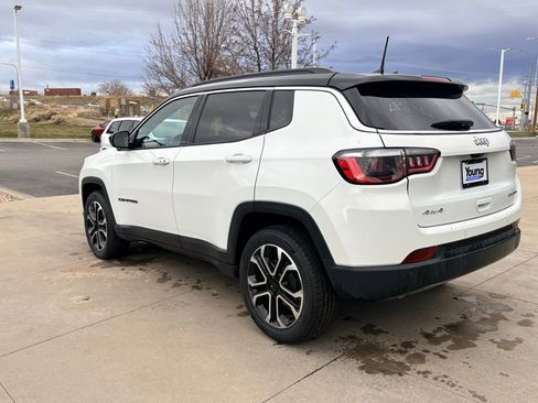 Used 2024 Jeep Compass Limited image 9