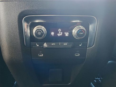 Used 2023 GMC Yukon AT4 image 15