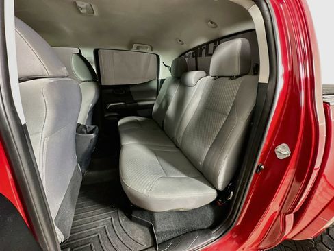Used 2021 Toyota Tacoma SR5 RWD image 27