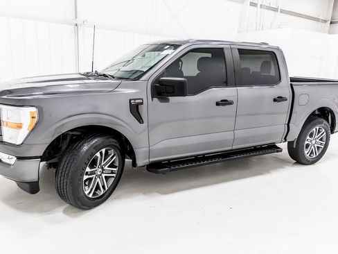 Used 2022 Ford F150 XL w/ STX Appearance Package RWD image 3